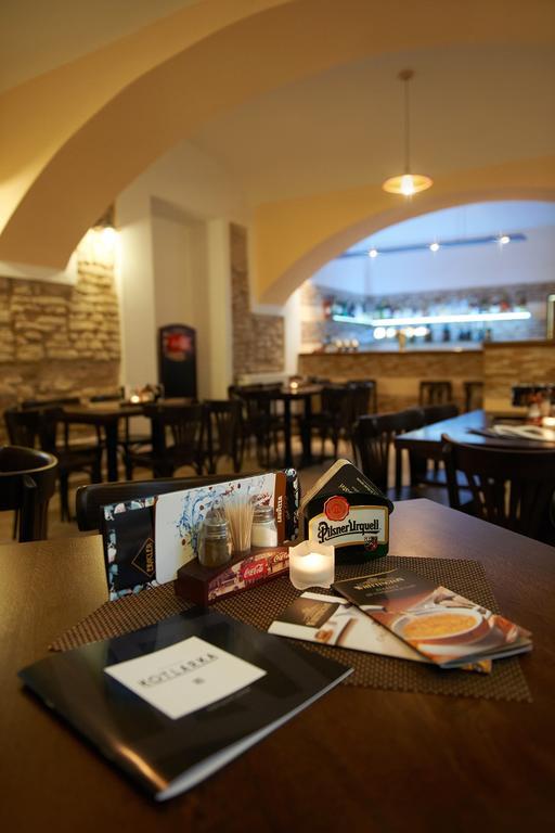 Usedlost Kotlarka Hotell Praha Eksteriør bilde