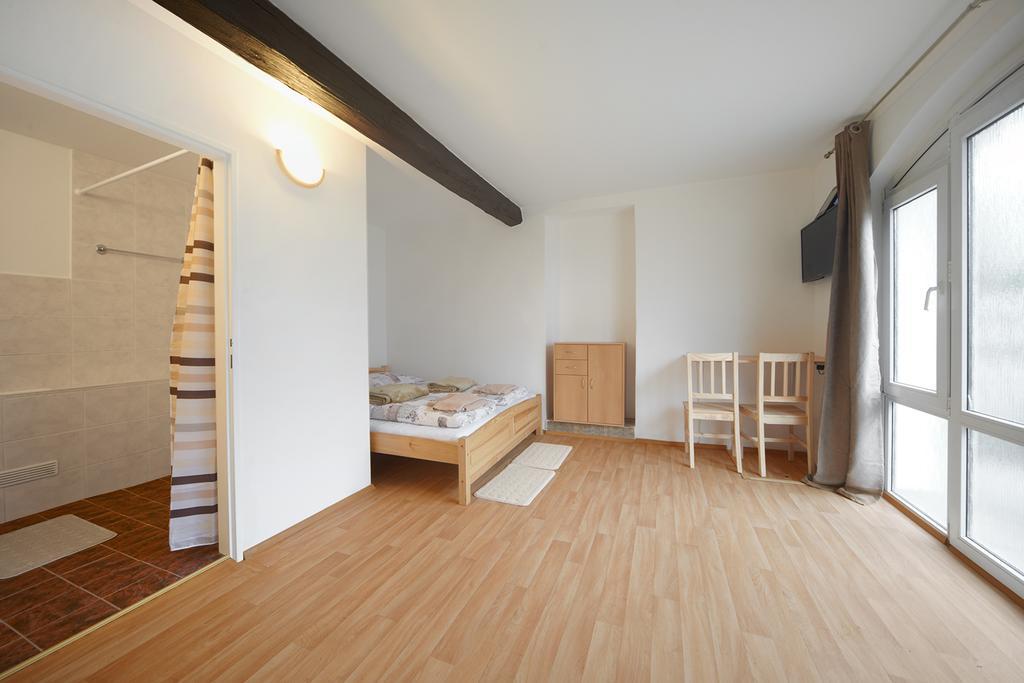Usedlost Kotlarka Hotell Praha Eksteriør bilde